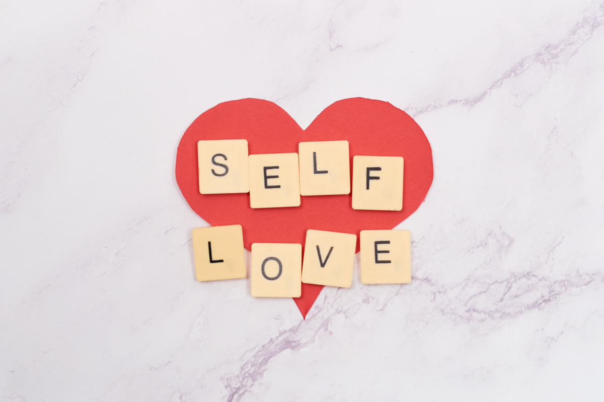Love yourself Be yourself Self-esteem Confidence